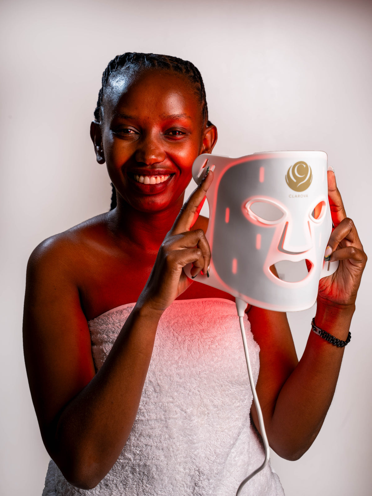 Clarova LED Face & Neck Silicone Mask – 234 LEDs – Red 630nm, Blue 415nm & NIR 830nm